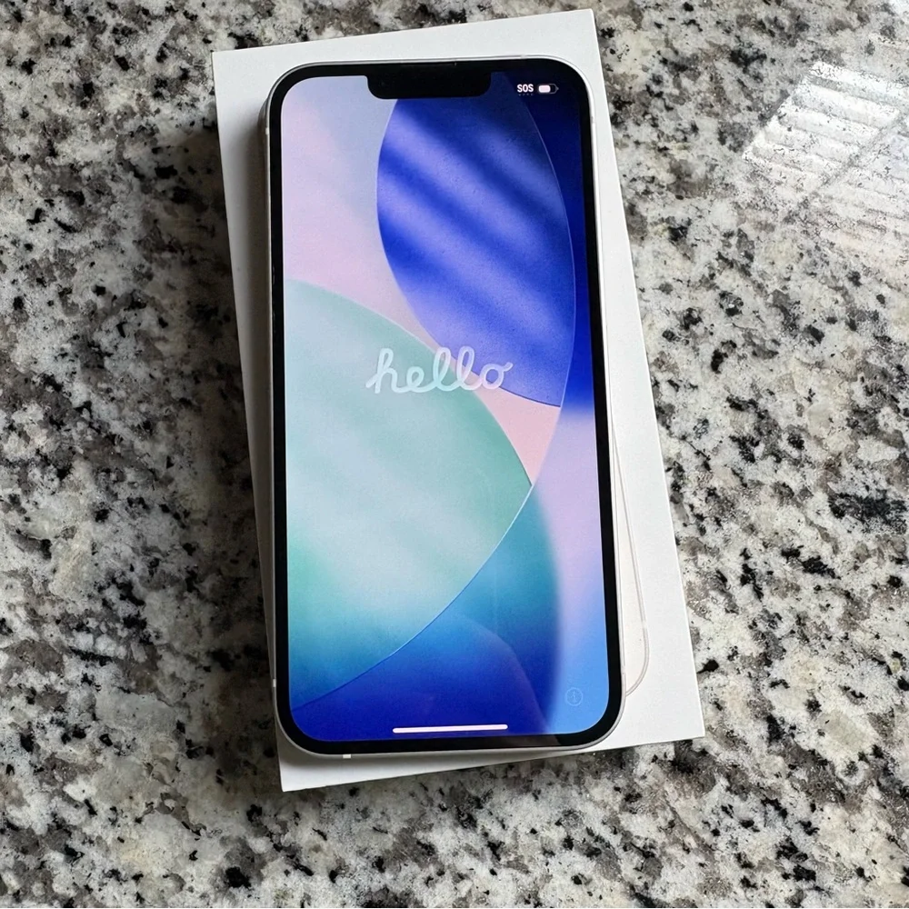 AT&T iPhone 13 Starlight 128GB